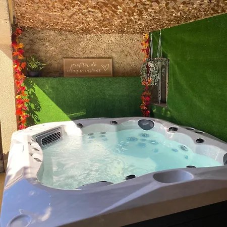 La Maison De Dany * Saint-Gervais (Gard)